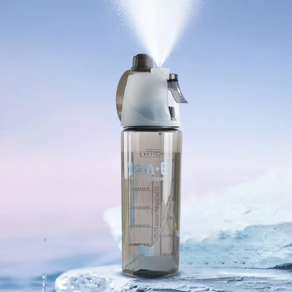 600ML Sports Water Bottle Drinking Spray Fog Water Bottle Male and Female Plastic Water Bottle for Cycling Hiking Outdoor Gym